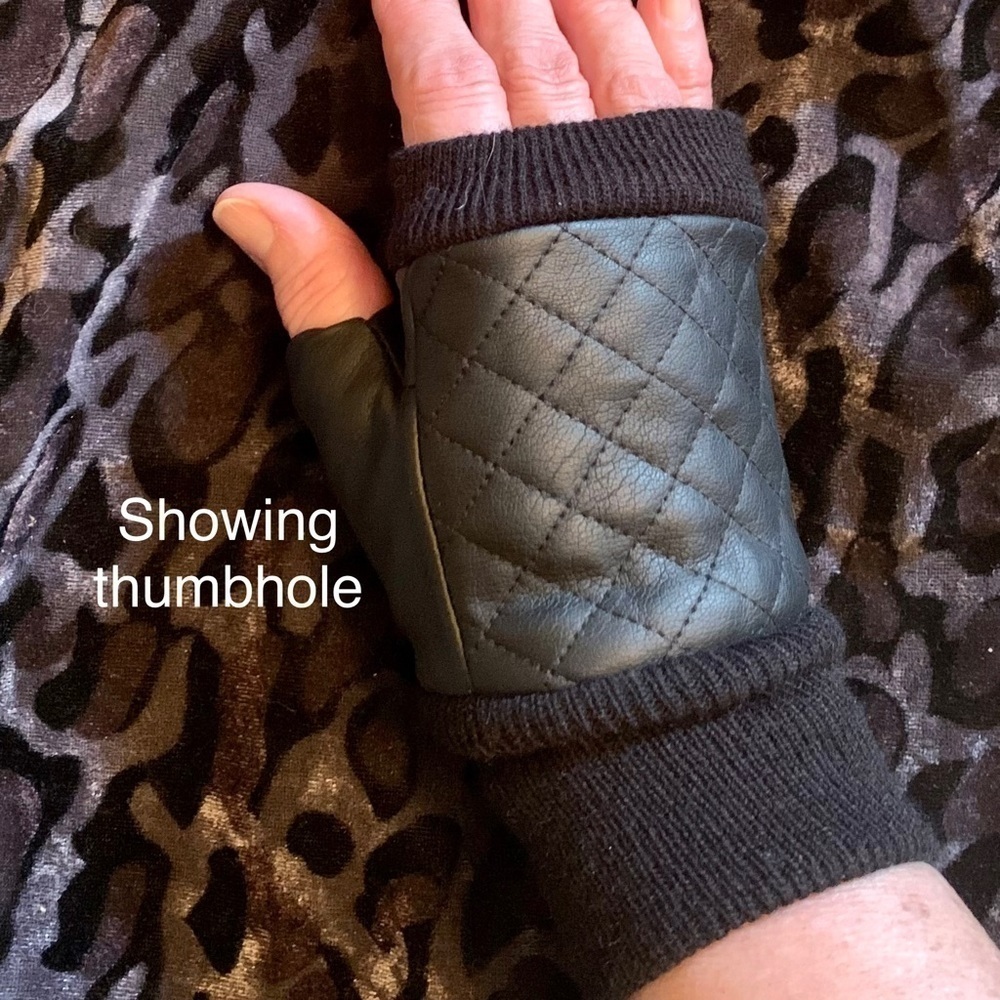 ❄️ ☃️ Winter Bundle - 2 Pairs of Gloves & a Boho Headband 🧤 🛷 - Picture 9 of 11